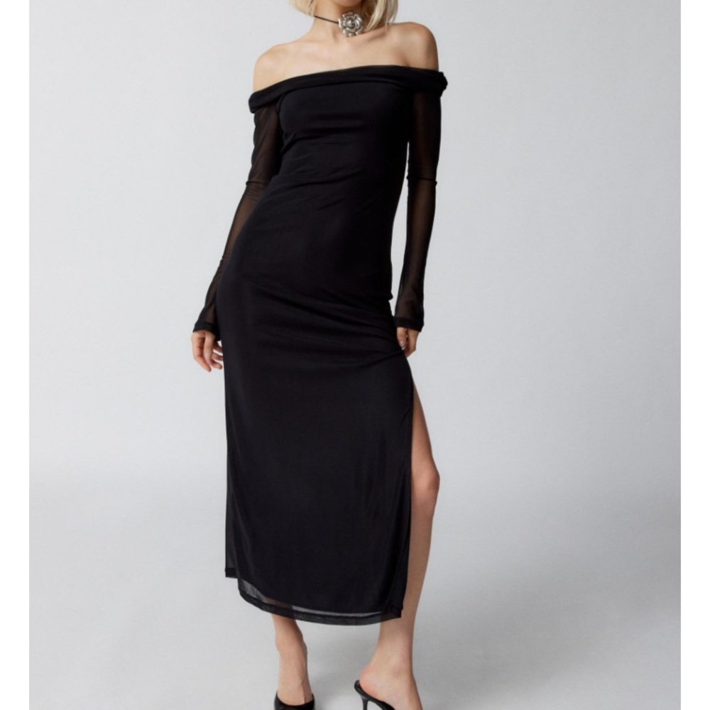 Urban Outfitters Motel Terra Off-the-Shoulder Black Sheer Midi Dress